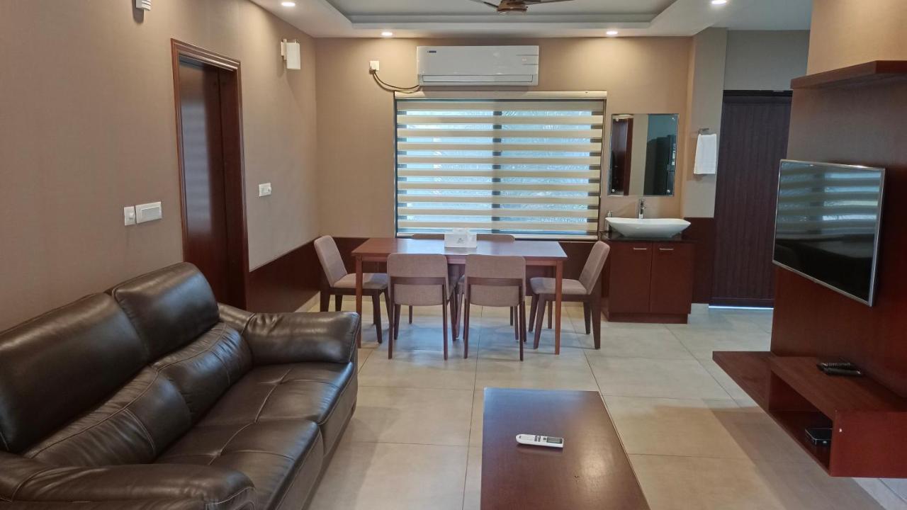River Terrace Resort&Spa Kochi ภายนอก รูปภาพ