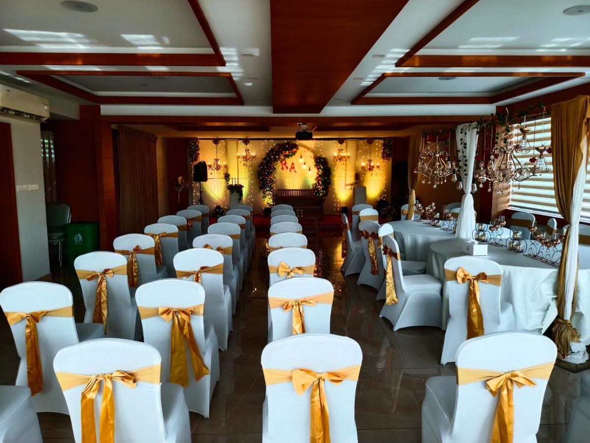 River Terrace Resort&Spa Kochi ภายนอก รูปภาพ